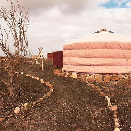 Vinero Glamping Hotel Ajuy Exterior foto