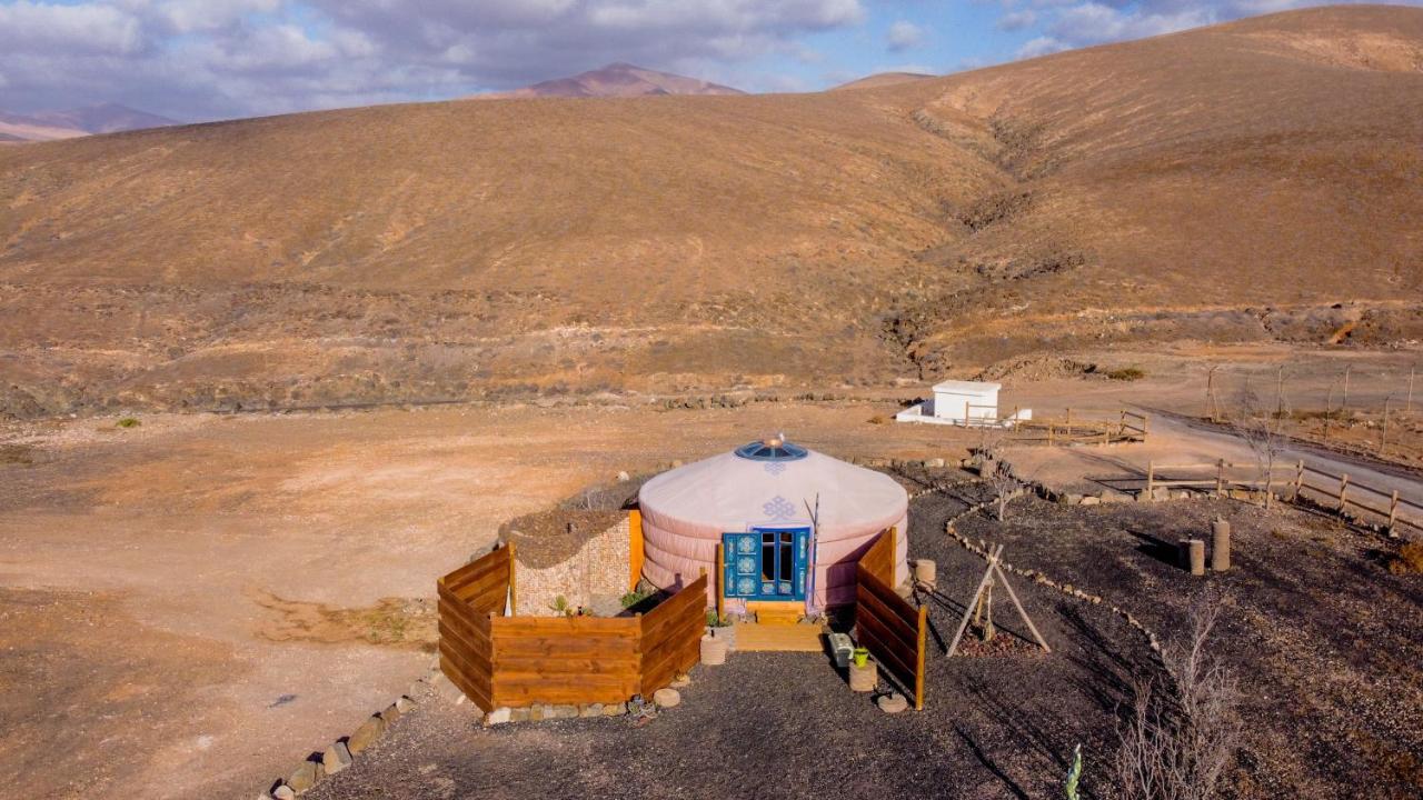 Vinero Glamping Hotel Ajuy Exterior foto